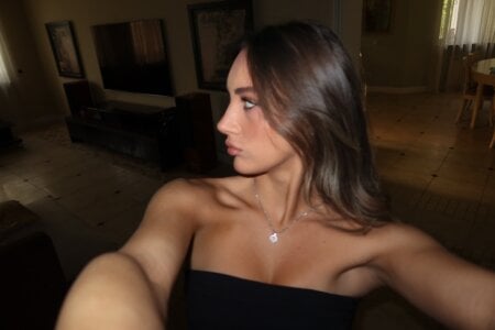 OdessaBessinger Public Pic