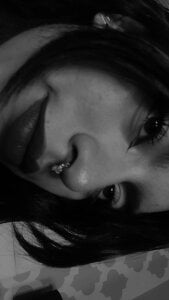 EimmyAdams 😏🖤“Black and white, but not innocent”🖤😏  3টি ছবি