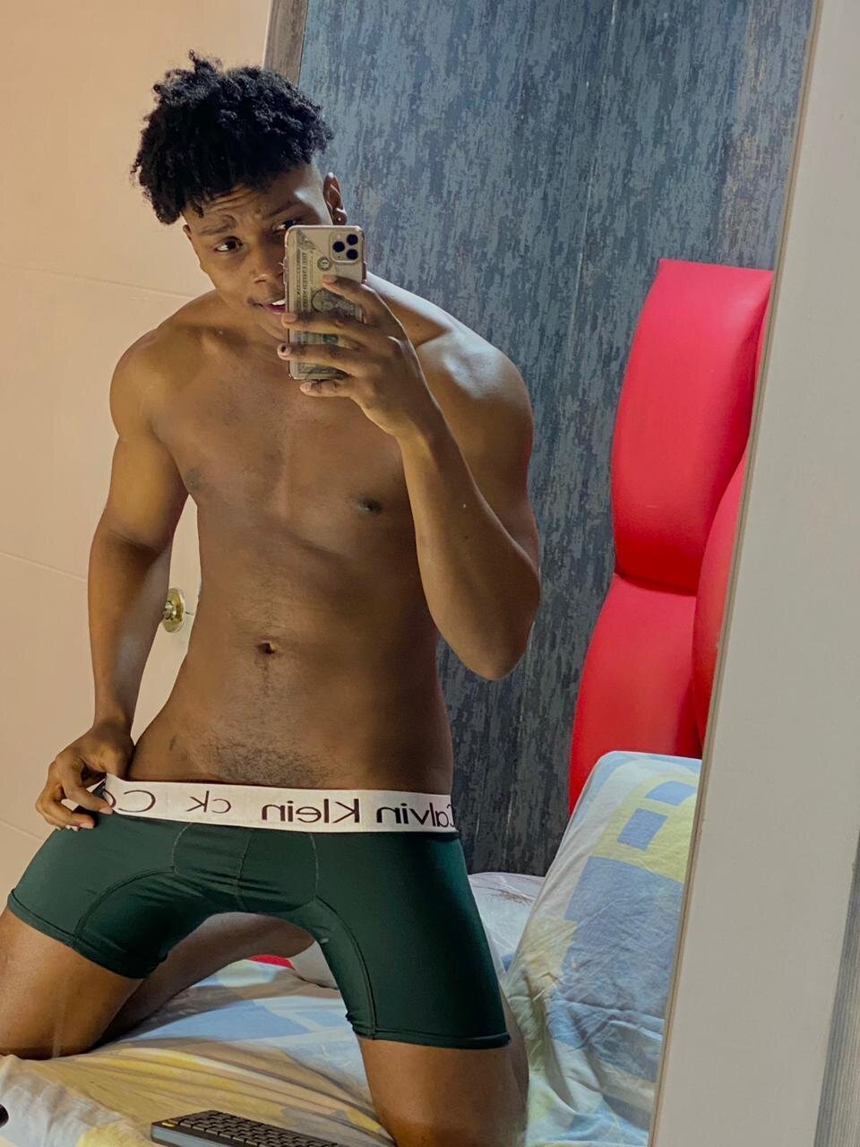 DominicSccott immagine di tendenza 9409