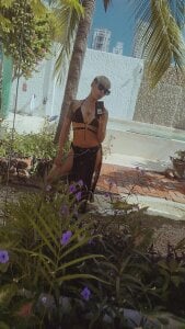 MiaMorgan_ Beach and tan day Foto 4