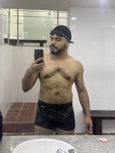 kevyn_Stone Public Pic 4