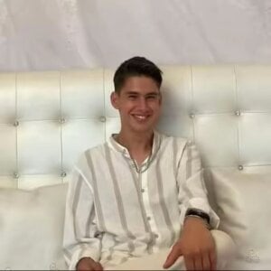 Poze de ALEX20051904  3 Imagens