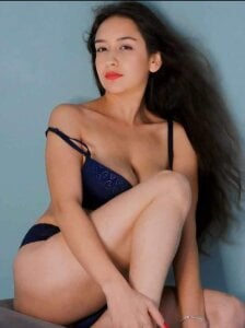 Dulcesexy__ Desire in Silence 💋 Pic