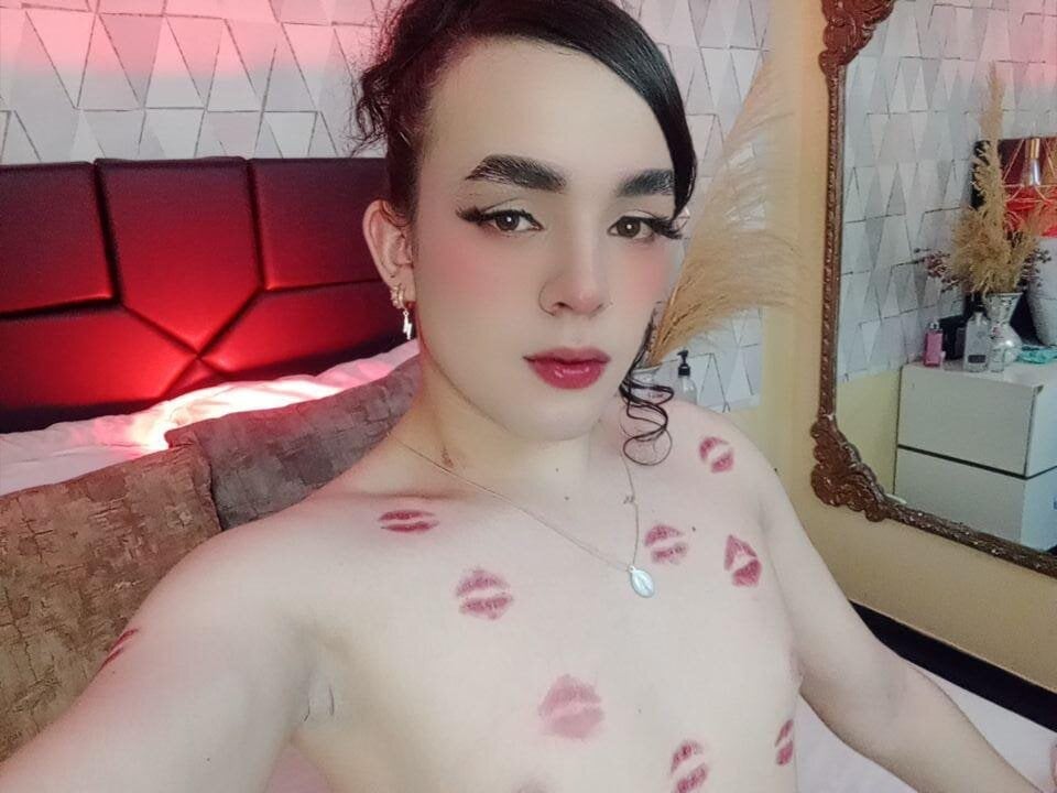 JustinePerry immagine di tendenza 2469