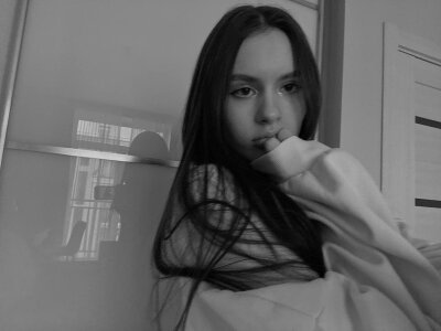 BambiJennifer 1 Pic 4