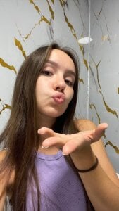 LisaSmiths Morning shower! Pic 3