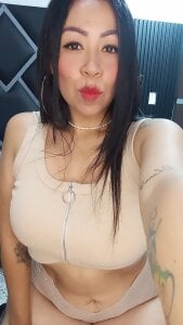 brianna-03 Public Pic 5