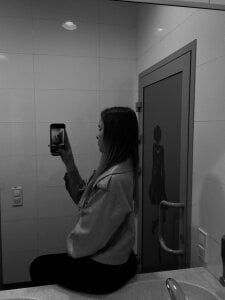 mc-Mira Public Pic 2
