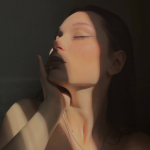 TyraEspina Public Gambar