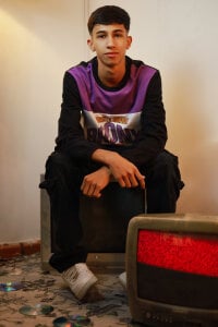 Lucian_Davi RETRO STYLE Pic