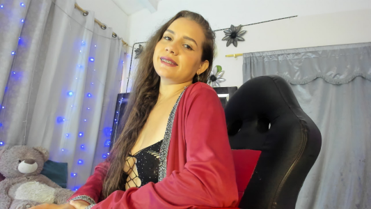 Sara-MaaloufWhat I'm thinking right now could change your night… Bild