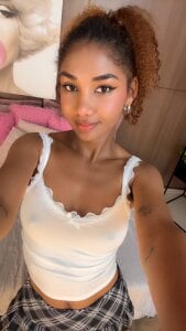 ImaniOkoyeのFailing anatomy... 👩‍🏫🔥の枚の写真