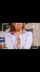 LuluKiss_ Public Pic 8