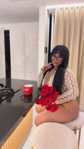 ava_malaikaaa 🤎I LOVE MY BROWN SKIN COLOR 🤎 Foto 7