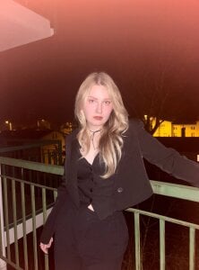 BrianneVaneps Public Pic 3