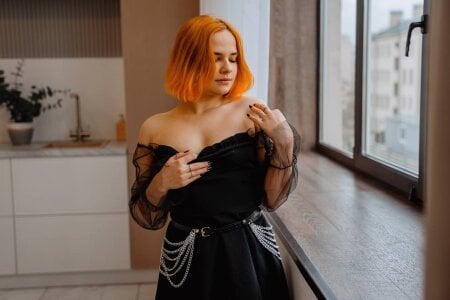 Gina_Dawson playful mood Foto 4