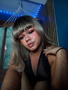 Tiffany_deluxe Let's get into mischief Pic 3