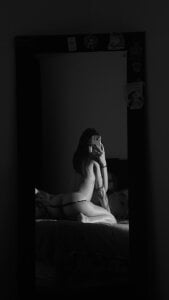 AnabelWolfShadows图片