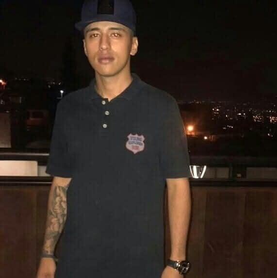 Santi2323xxX 热门图片 333