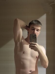 golden_flash Public Pic