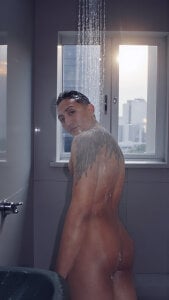 oliver_mr_ bathroom task 🛀🏽🫠 Immagine  4