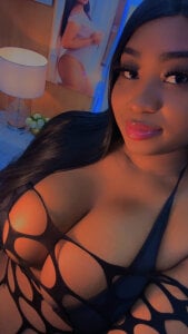 Beautiful moon de KimberlyBigBoobs  5 Imagens