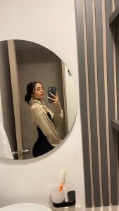 Cleo_69 Fancy girl Pic