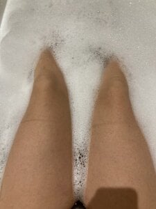Mia_Winters Bubble bath Pic 4
