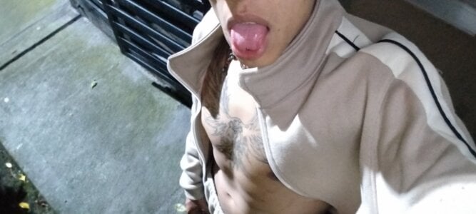 ruthles19 Public Pic