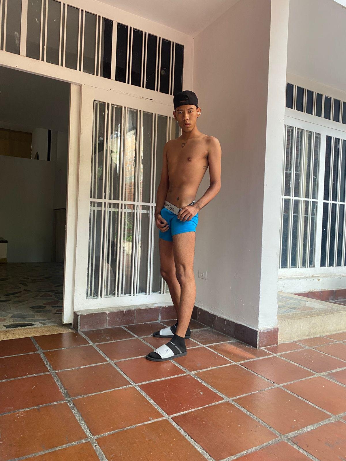 Taylerr_19 Aktuellstes Foto 9208