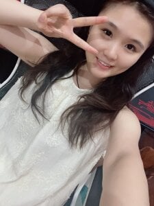 fanyiyi23 Public Pic 2