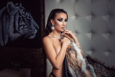 StephanyMillan Public Pic 3