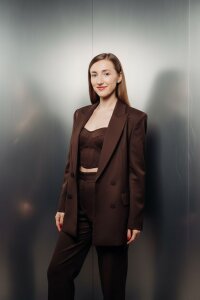 KateRedgar In black outfits зображення 7