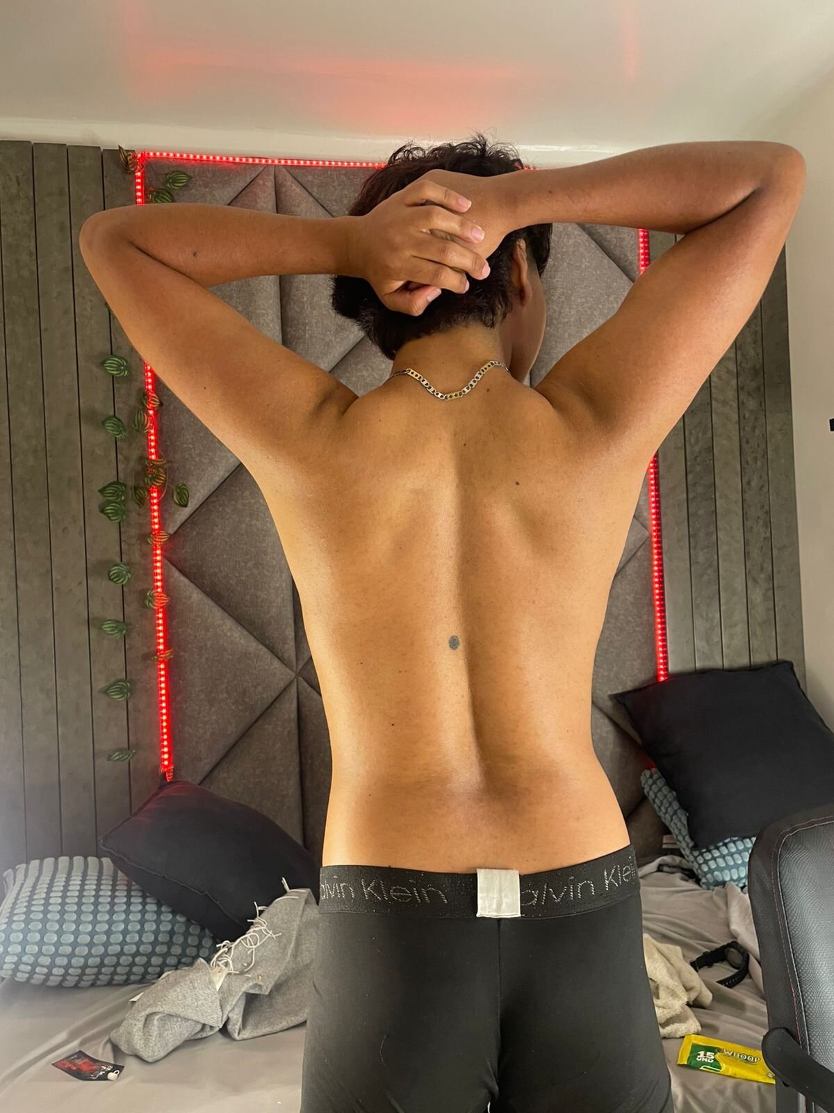 RichardLenox_ Trending Pic 4128