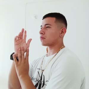 haront_bans Sobre mi Pic 2