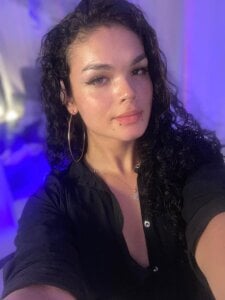 GiaFaaris selfies Pic 6