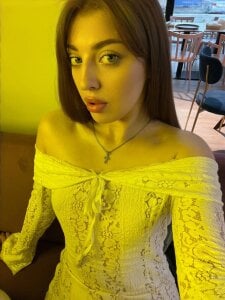 RavenLace Public Pic 2