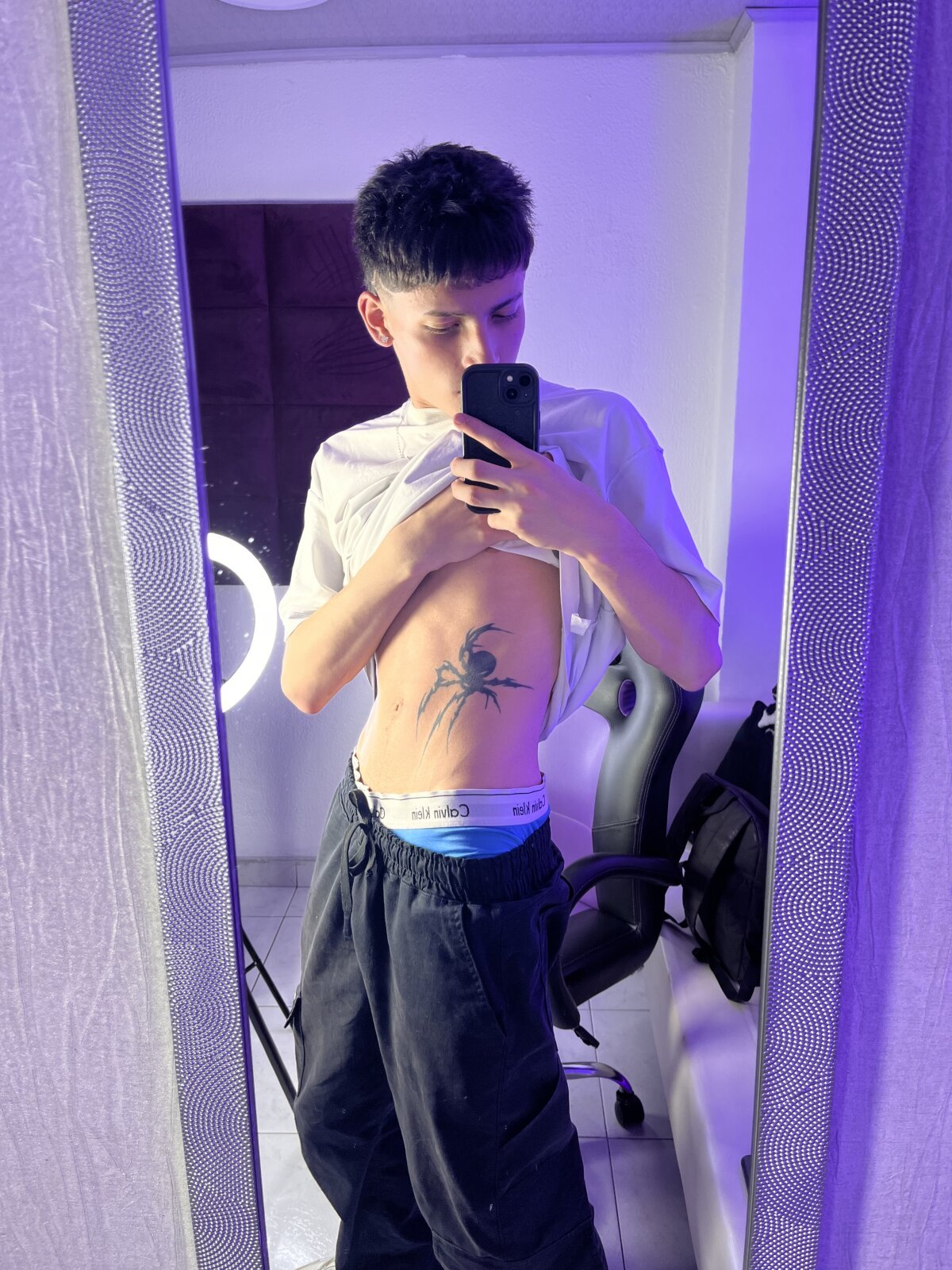 MateoMitchell Trendaava kuva 7738