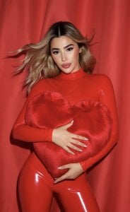 Mia_sofiia21のHappy valentine’s day IA lol😅❤️の枚の写真