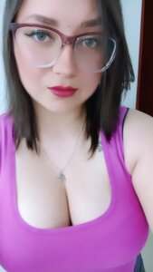 Britany0506 Public Pic 7