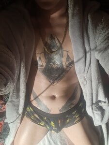 MathhewKingNikos Public зображення 3