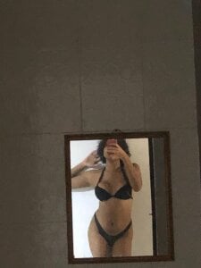 Maya_Nova Public slika