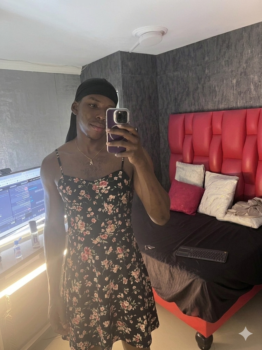 mike_aly Trending Pic 9338