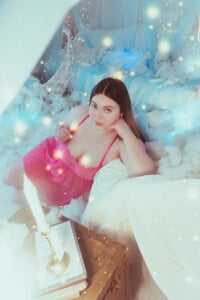 sashasommers ☁️ cloud 9 photoshoot - 2025 ♡ Immagine  3