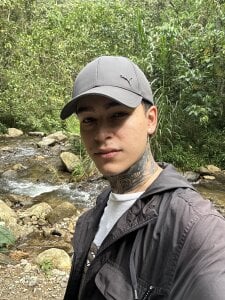 🫨 de samm4044  2 Imagens