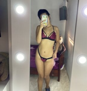 lucyrain_18 Public Pic