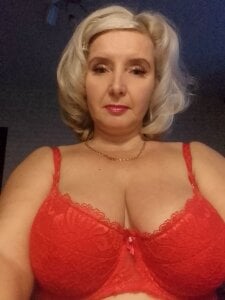 I love tits de V-Alice  3 photos