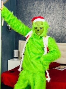 Erick_Zhimerman Grinch Mode Activated Pic 4