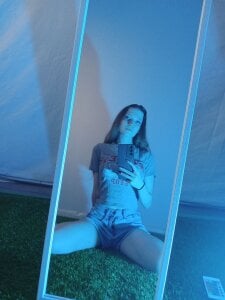 brendacom Neon lights Pic 5