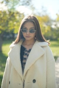 luna_young Public Pic 7